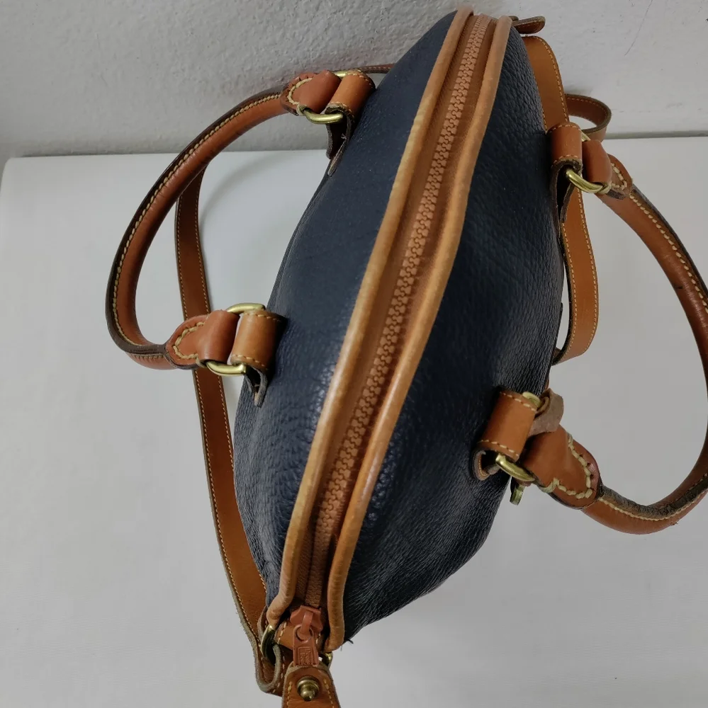 Dooney & Bourke Vintage Norfolk AWL Navy Blue Dome Satchel - Picture 6 of 13